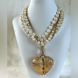 Betsey Johnson Gold-Tone Pavé & Imitation Pearl Winged Heart Pendant Nec…